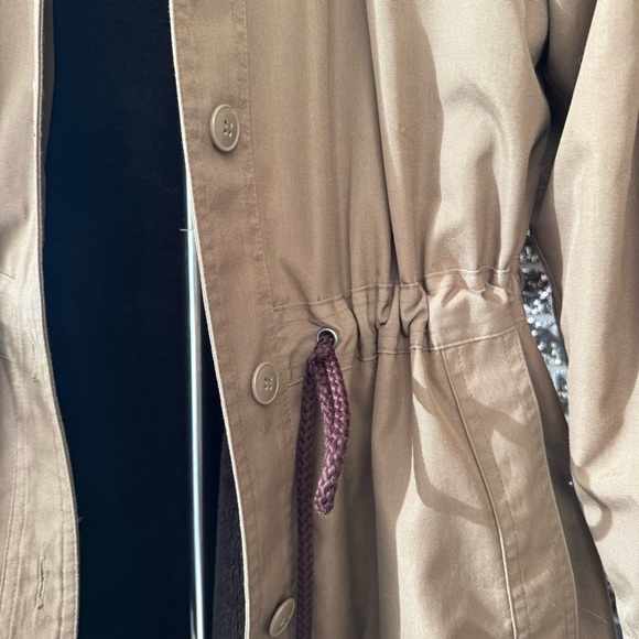 Brown Button-Up Jacket - Picture 4 of 8